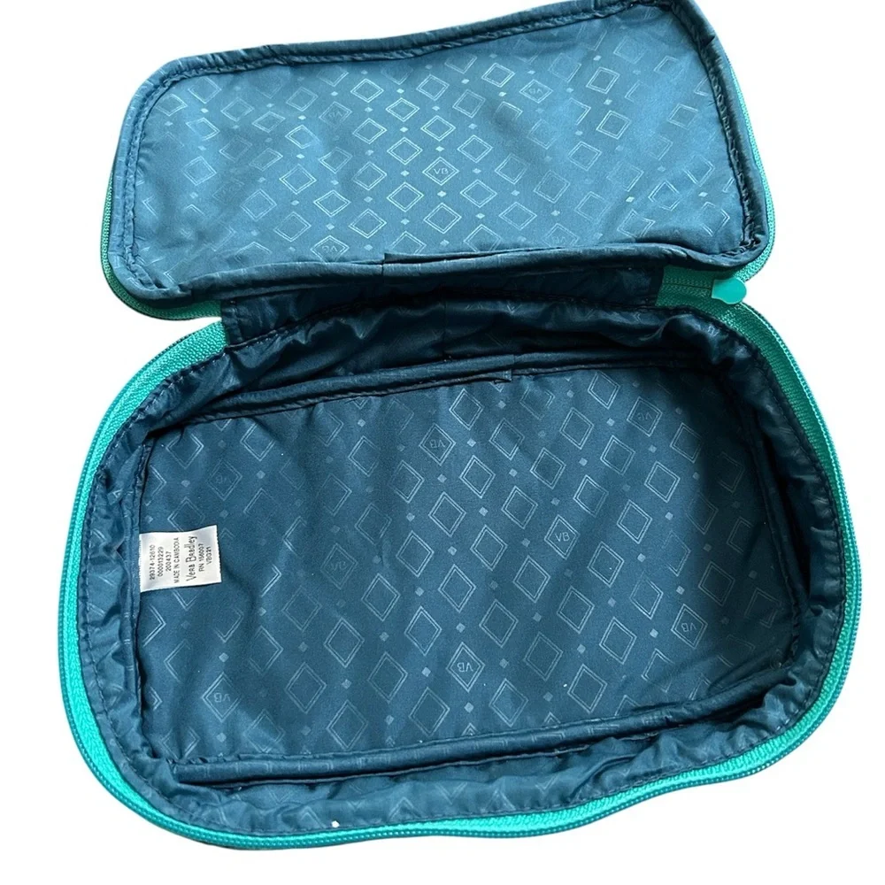 Vera Bradley Peacock Garden quilted cosmetic organizer bag nwot